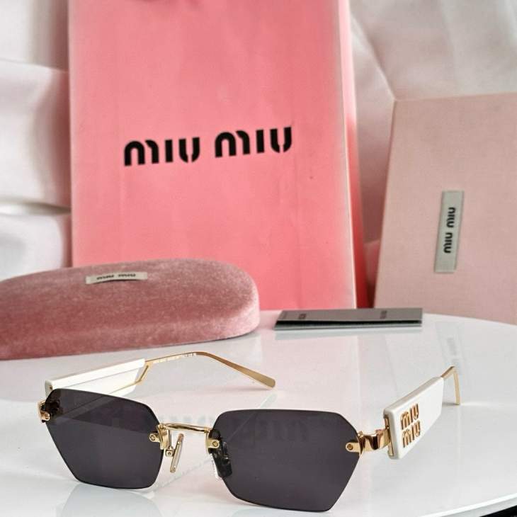 Picture of Miu Miu Sunglasses _SKUfw79339155fw